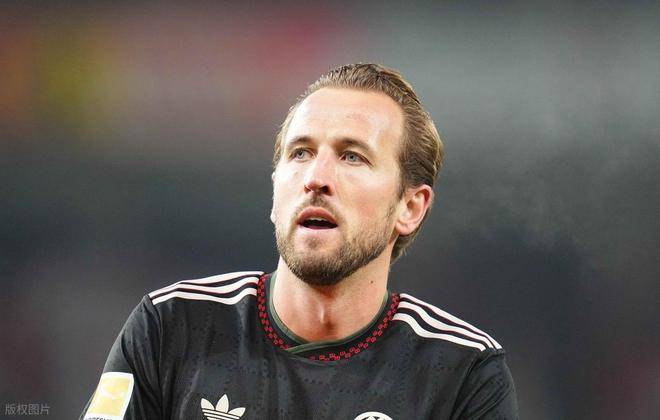 กระตุ้น: แมนเชสเตอร์ ยูไนเต็ด 2-2, ดอร์ทมุนด์ 1-1, บาเยิร์น มิวนิก 2-2 เสียคะแนนครั้งแรกในฤดูกาลนี้ คริสเตียโน โรนัลโดมีส่วนร่วมในสองประตู การแข่งขัน: เหย้า, ฮอฟเฟ่นไฮม์