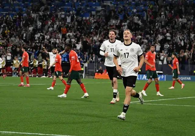 ยูโร 2024 รอบคัดเลือก - ลักเซมเบิร์ก พบ เยอรมนี: การันตีตั๋วรอบสุดท้ายแล้ว แต่ตำนานยังไม่พอใจกับนากelmans นากelmans รอบคัดเลือก สโลวาเกีย