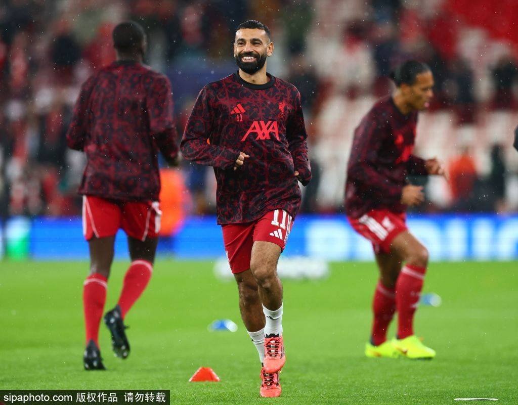 พรีเมียร์ลีก ฤดูกาล 2025-26: ใครจะเป็นดาวเด่นที่สุดของฤดูกาลนี้? _การแข่งขัน_กองกลาง_แนวรุก_