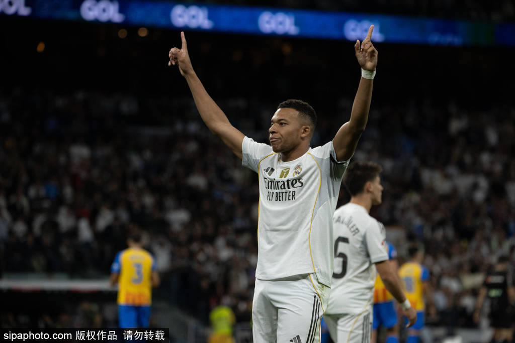 การเผชิญหน้าในห้องพิจารณาคดี! ข้อเรียกร้องค่าจ้างที่ยังไม่ได้จ่ายของเอ็มบัปเป้ล้มเหลว ขณะที่เปแอสเชฟ้องกลับเรียกร้องค่าเสียหาย 440 ล้านยูโร_แซงต์-แชร์กแมง_เรอัล มาดริด_ค่าชดเชย