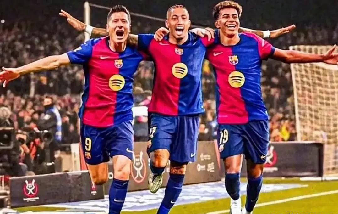 บาร์เซโลนาทุ่มเงิน 70 ล้านยูโรเพื่อคว้าตัวนักเตะตัวหลักจากพรีเมียร์ลีก, เลวานดอฟสกี้ย้ายไปเอซี มิลานในช่วงตลาดซื้อขายนักเตะฤดูหนาวพร้อมเป้าหมายคว้าแชมป์ แฟนเดอเวน ฟลิค เรอัล มาดริด