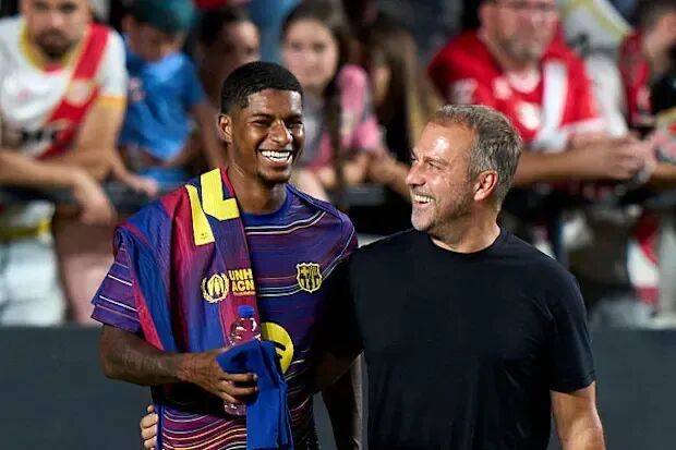 แรชฟอร์ดจะไม่ขาดผู้สนใจอย่างแน่นอน! รายงานระบุว่า ปารีส แซงต์-แชร์กแมง พร้อมที่จะจ่ายเงิน 50 ล้านปอนด์เพื่อซื้อตัวเขา ขณะที่ ท็อตแน่ม ฮ็อทสเปอร์ ก็มีความสนใจเช่นกัน บาร์เซโลนา และ ปารีส แซงต์-แชร์กแมง ได้กลายเป็นจุดหมายปลายทางที่เป็นไปได้