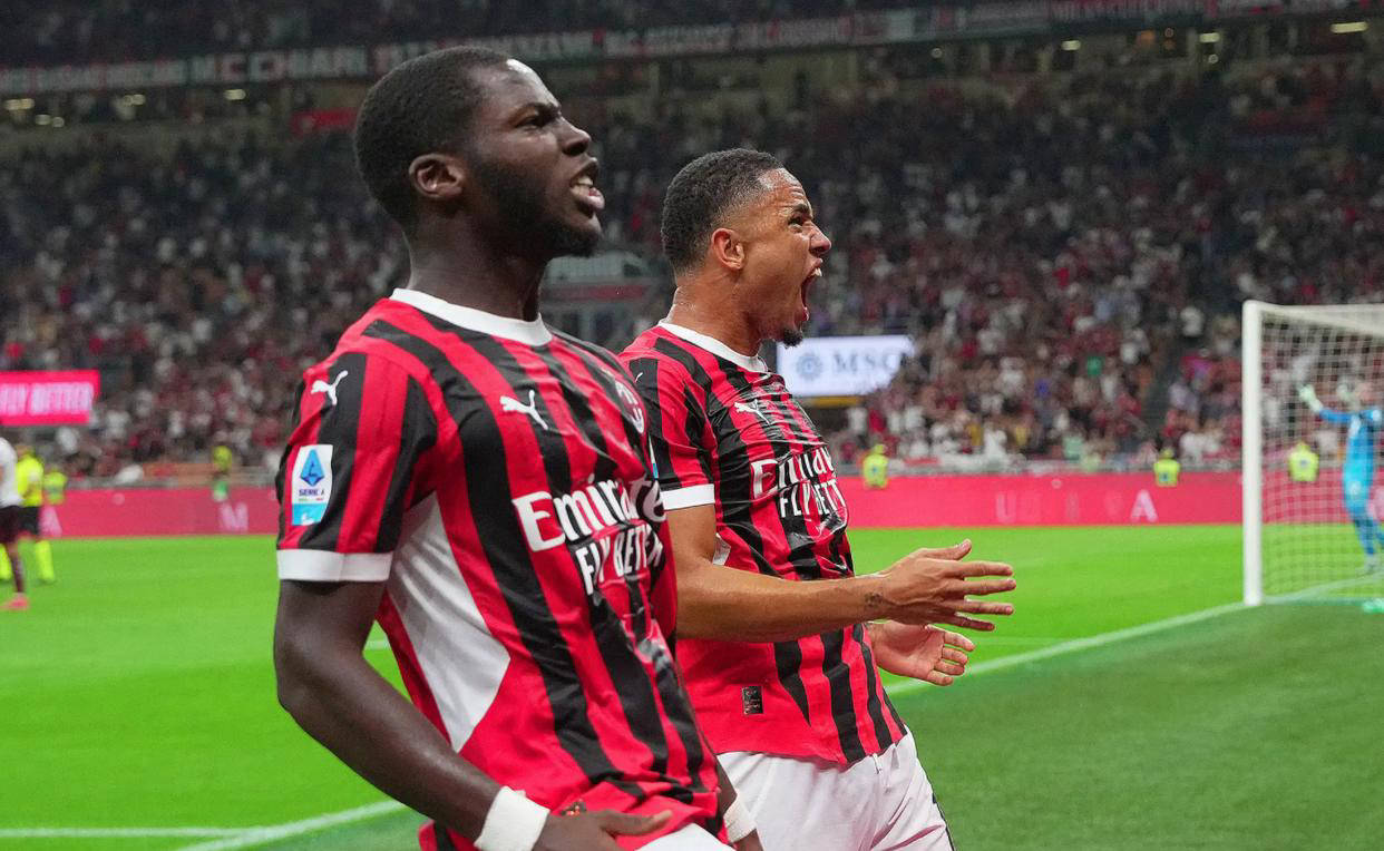 แชมป์ยูฟ่าแชมเปียนส์ลีก 7 สมัย พลิกสถานการณ์กลับมาคว้าแชมป์, แมนเชสเตอร์ ยูไนเต็ด บุกถล่ม 4 ประตู คว้าอันดับ 4, เอซี มิลาน คว้าตำแหน่งจ่าฝูง! _มิลาน_แมตช์_วูล์ฟส์