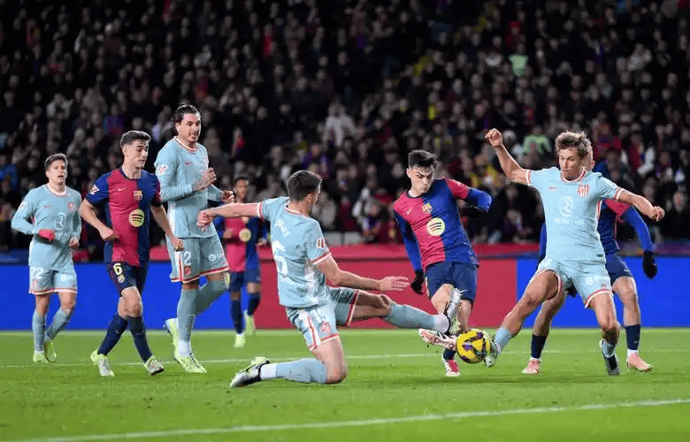 ดาร์บี้แมตช์! แนวรับเหล็กของแอตเลติโกต้านทานเรอัล มาดริดที่ขาดผู้เล่นไว้ได้ ขณะที่สกอร์รวมซูเปอร์โกปาของลาลีกายังคงลุ้นกันต่อ กองหน้า กองกลาง แกนกลาง