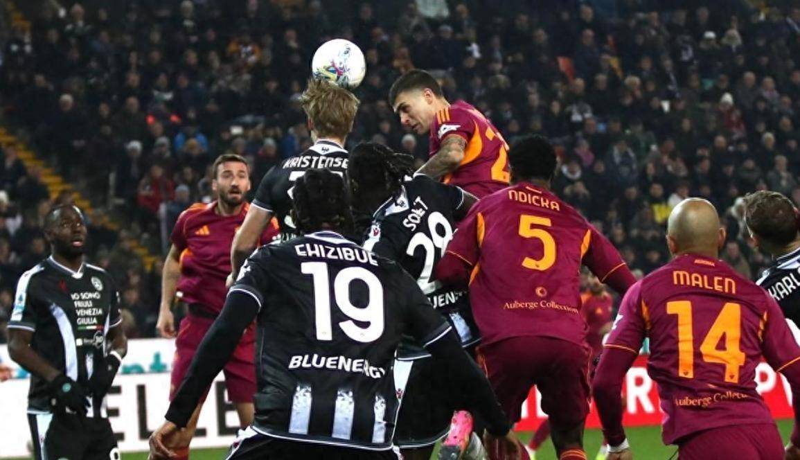 ค่ำคืนแห่งอารมณ์: โรม่าช็อคพ่าย 0-1, ปอร์โต้พ่ายอย่างไม่คาดคิด 1-2, ซันเดอร์แลนด์คว้าชัย _การแข่งขัน_อูดิเนเซ่_แชมเปี้ยนส์ลีก