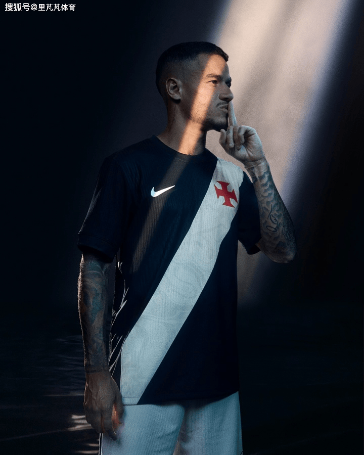 ไม่สามารถทนต่อความโกรธแค้นของนักวิจารณ์ออนไลน์ได้: อดีตทายาทหมายเลข 10 ของบราซิลได้หยุดพักชั่วคราวจากอาชีพของเขา_ฟิลิปเป้ คูตินโญ_วาสโก ดา กามา_การแข่งขัน