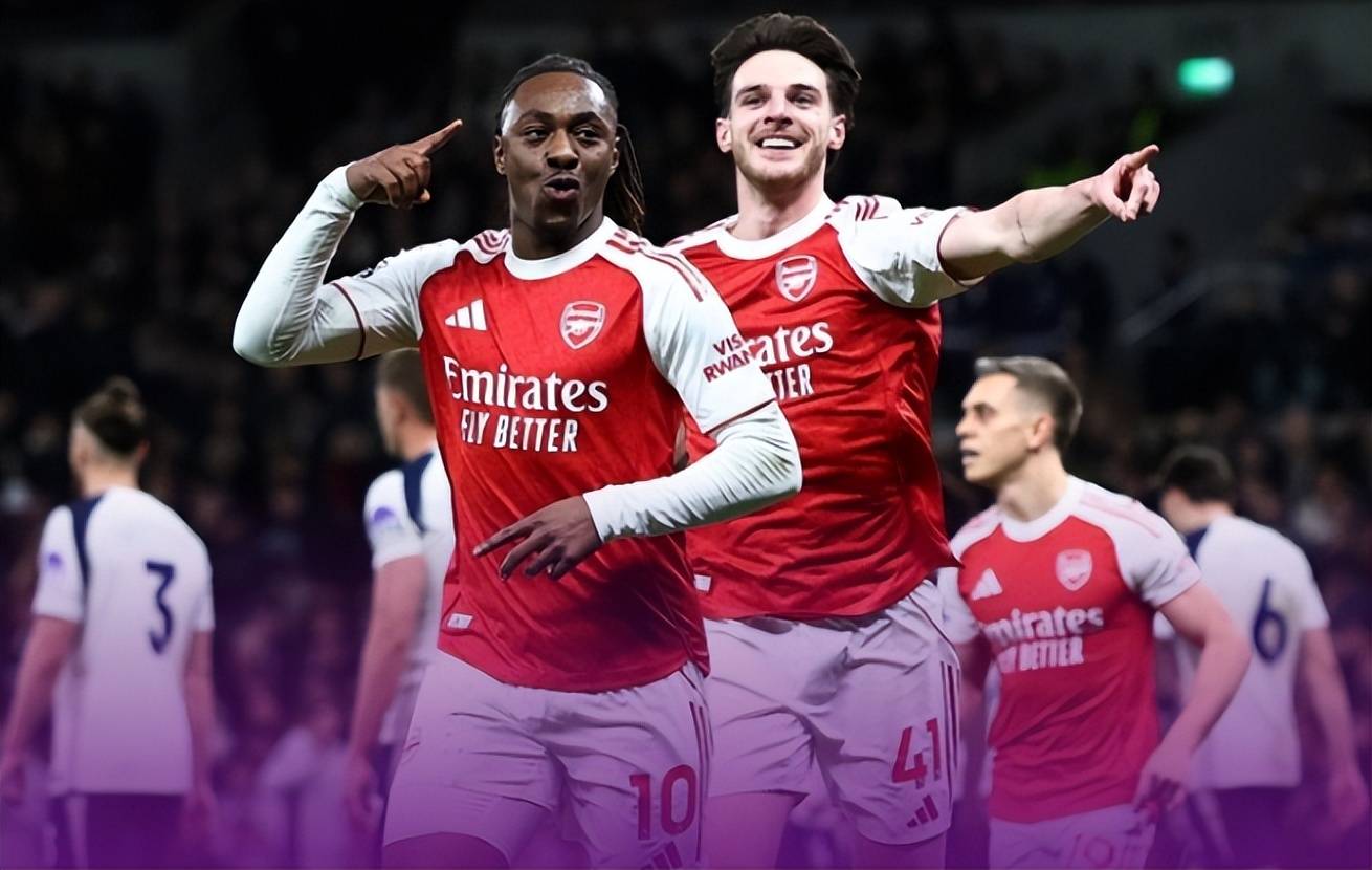 อาร์เซนอลคว้าชัยชนะเหนือสเปอร์สสองนัดรวดด้วยสกอร์ 4-1; เอเซและเอ็นเคเทียห์นำทัพคว้าชัย ทิ้งห่างห้าแต้มท่ามกลางความกังวลที่ยังคงอยู่ _แมนเชสเตอร์ ยูไนเต็ด_ แมนเชสเตอร์ ซิตี้_ ลิเวอร์พูล