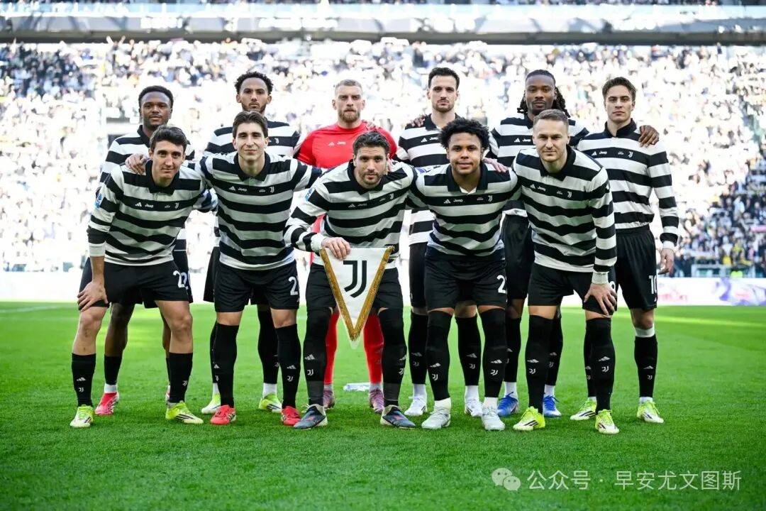 ตลอดสามฤดูกาลที่ผ่านมา ยูเวนตุสสามารถคว้าตัวนักเตะที่ประสบความสำเร็จได้เพียงสองรายเท่านั้น อาการบาดเจ็บของอิลดิซสร้างความไม่แน่นอนต่อการมีส่วนร่วมในยูฟ่า แชมเปียนส์ลีกของเขา ขณะที่อนาคตของโคโมลลีและสปัลเล็ตติยังคงไม่แน่นอน