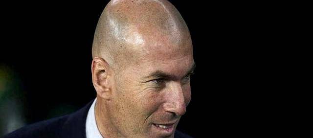 พลิกโผ! ซีดานเตรียมปิดดีลรับตำแหน่งใหม่กุนซือแมนยูฯ หลังการค้นหาผู้จัดการทีมคนใหม่เข้าสู่จุดวิกฤต_คาร์ริค_ซีซู_ฝรั่งเศส