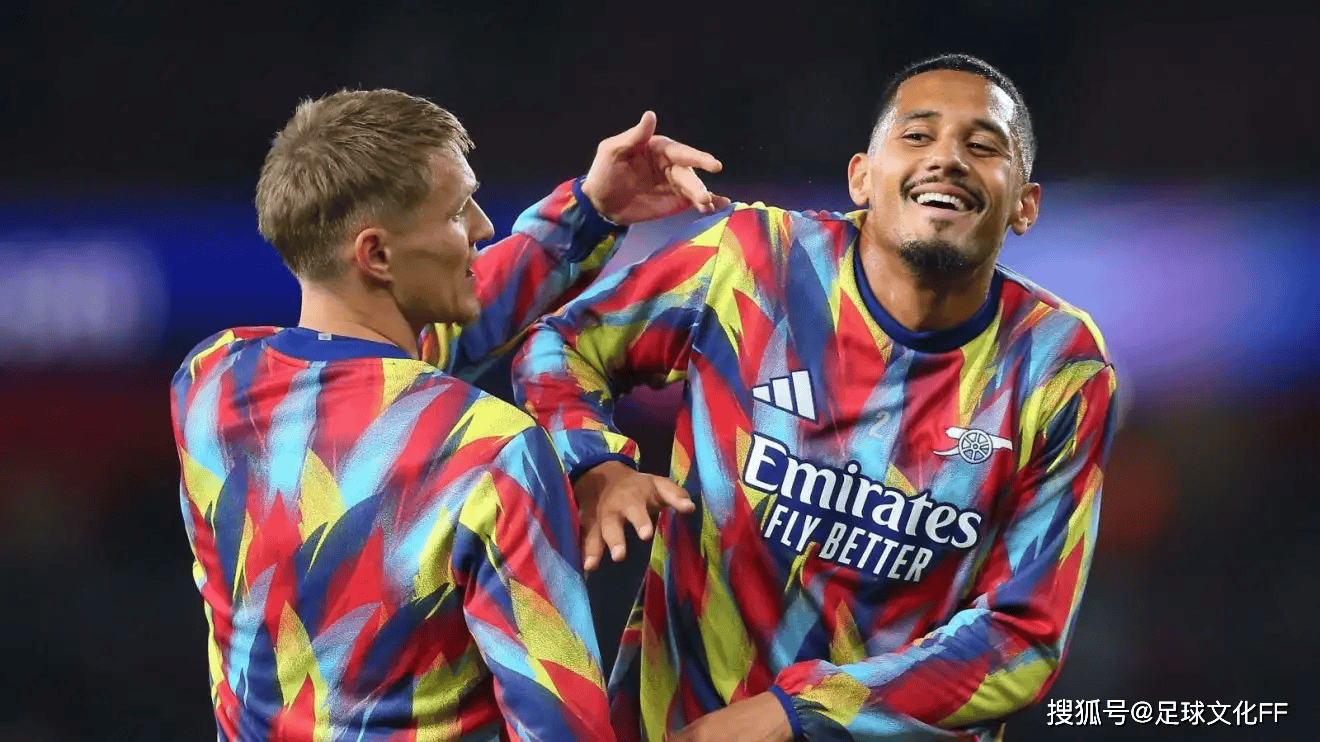 ผู้เล่นคนสำคัญของอาร์เซนอลได้รับคำแนะนำให้ย้ายทีมด้วยเหตุผลสำคัญสองประการ! เนื่องจาก "คำสัญญาที่ไม่เป็นจริง" เขาได้สั่งให้เอเย่นต์ของเขาติดต่อแมนเชสเตอร์ ยูไนเต็ด_Degao_Ezz_บาเยิร์น มิวนิค