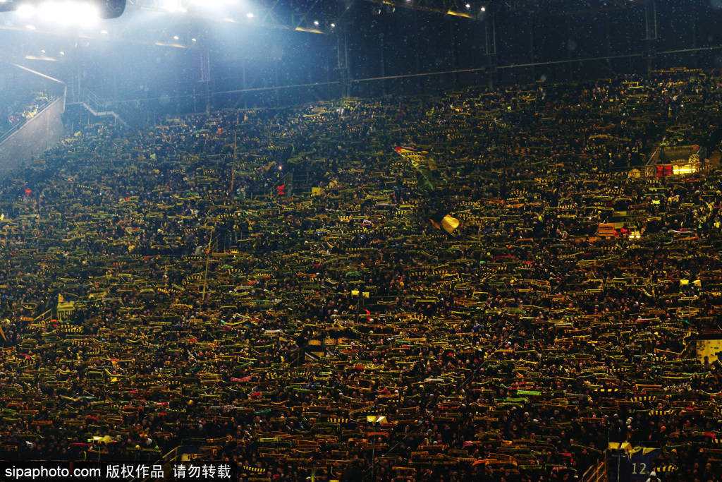 แอตแลนตา ยูไนเต็ด พลิกสถานการณ์เอาชนะ ดอร์ทมุนด์ กลายเป็นทีมที่สามในประวัติศาสตร์ของเซเรีย อา: วิเคราะห์แท็กติกและบทวิจารณ์การแข่งขันแบบเต็ม_การแข่งขัน_ยูฟ่า แชมเปียนส์ลีก_โบรุสเซีย ดอร์ทมุนด์