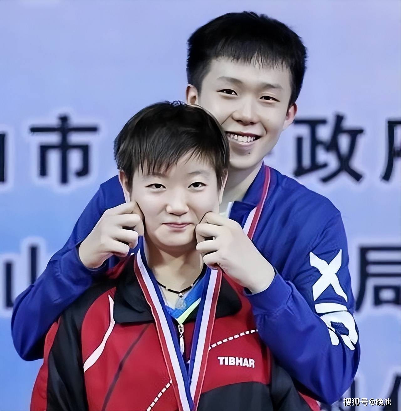 วันนี้! CCTV5 ถ่ายทอดสด: ทีมปิงปองจีน นำโดย ซุน ยิงชา + NBA + พรีเมียร์ลีก ลิเวอร์พูล + สนุกเกอร์. สตรีมออนไลน์: วอลเลย์บอลหญิงจีนลีก + กระโดดน้ำ + ลาลีกา และอื่นๆ การแข่งขัน: 1 CBA