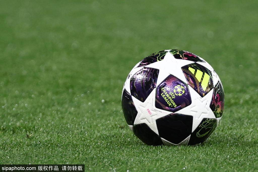 ปารีส แซงต์-แชร์กแมง รักษาคำมั่นสัญญาและขยายช่องว่างจ่าฝูง: การทดสอบนอกบ้านที่ตึงเครียด แมตช์ หลุยส์ เอ็นริเก้ วาลาซเซเกลีย