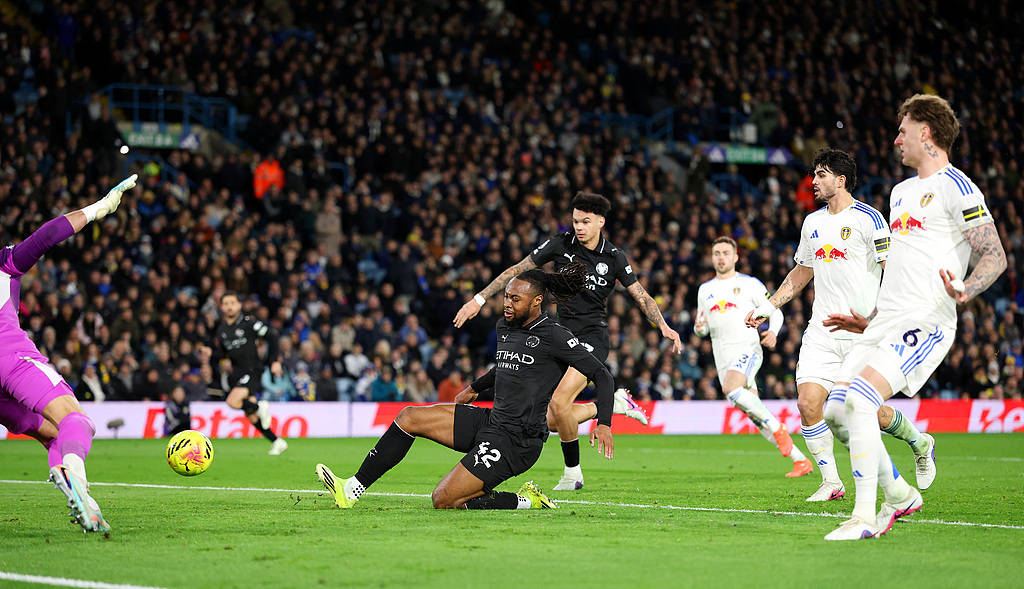 พรีเมียร์ลีก - เซเมโยทำประตูชัย ฮาแลนด์พลาดโอกาส แมนเชสเตอร์ ซิตี้ ชนะ ลีดส์ ยูไนเต็ด 1-0 คว้าชัยชนะติดต่อกันเป็นนัดที่ 6 นูรี, อารอนสัน, นูเนส