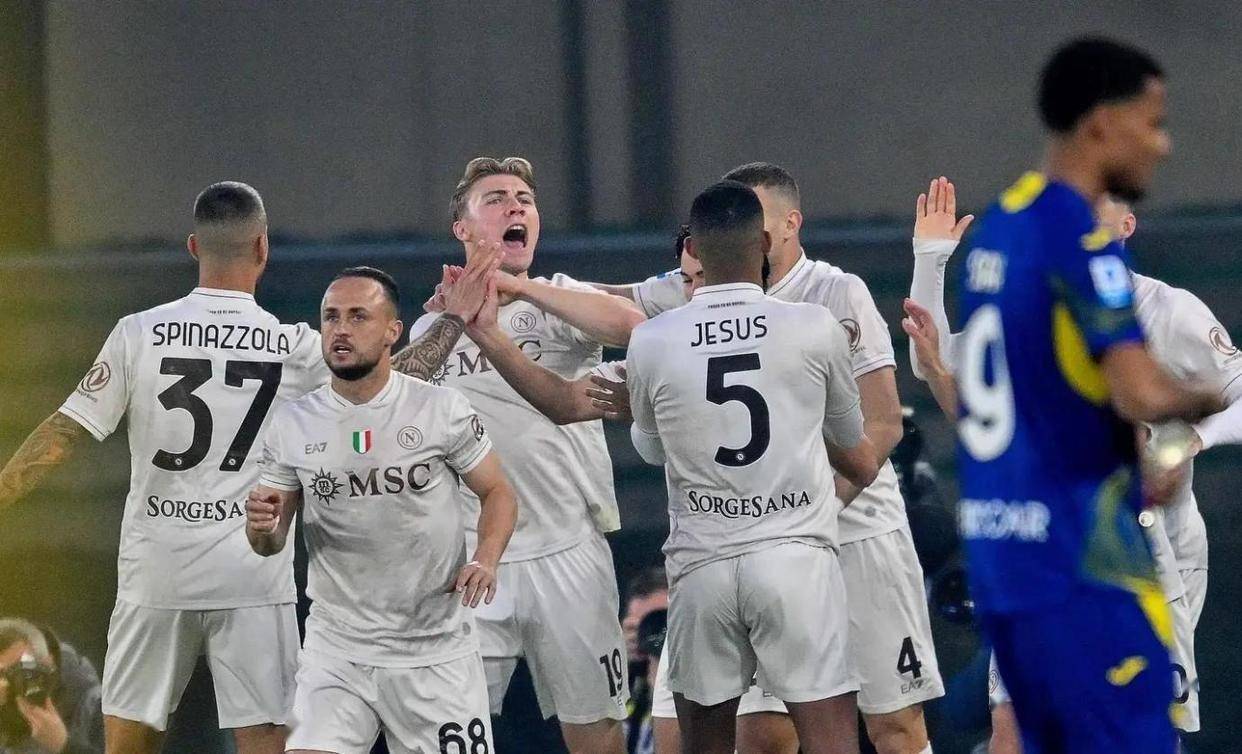 281 วันแห่งการรอคอยได้ผลตอบแทนแล้ว! ลูกากูยิงประตูชัยในนาทีสุดท้ายช่วยทีมอินเตอร์ มิลานคว้าชัยชนะติดต่อกันเป็นครั้งที่แปด ขึ้นนำจ่าฝูงเซเรีย อาด้วยคะแนนนำ 13 แต้ม ประตู | การแข่งขัน | แชมเปียนส์ลีก