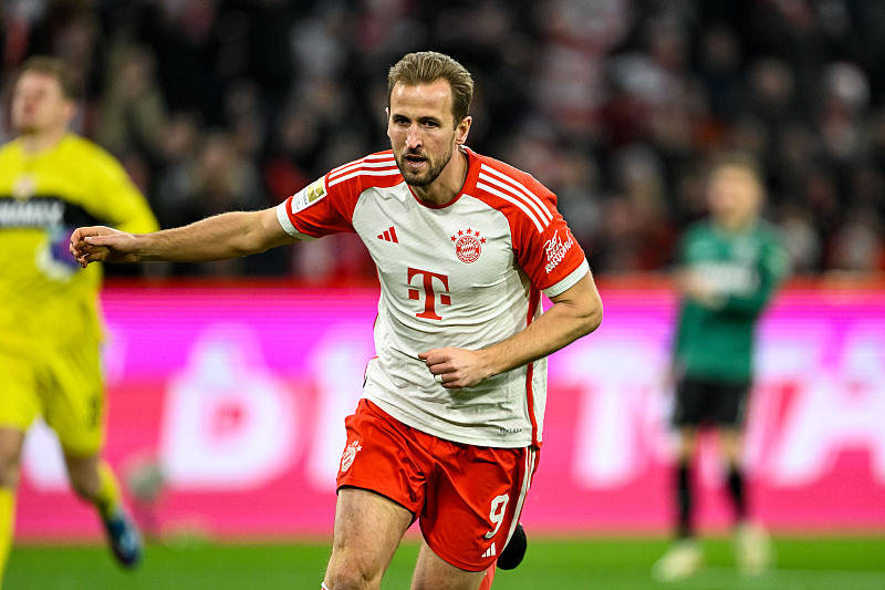 Storm Eye | Kane เป็นผู้นำนักกีฬาประจำปี King Harland ไม่ควรมองข้าม_mbappe_bayern